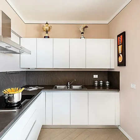 Monticelli Apartment